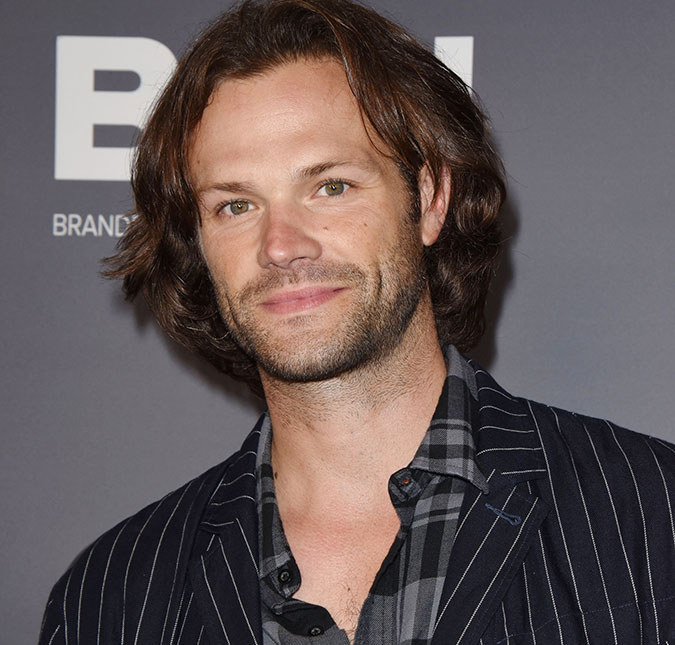 Após ser preso por agressão, Jared Padalecki se pronuncia pela primeira vez; confira!