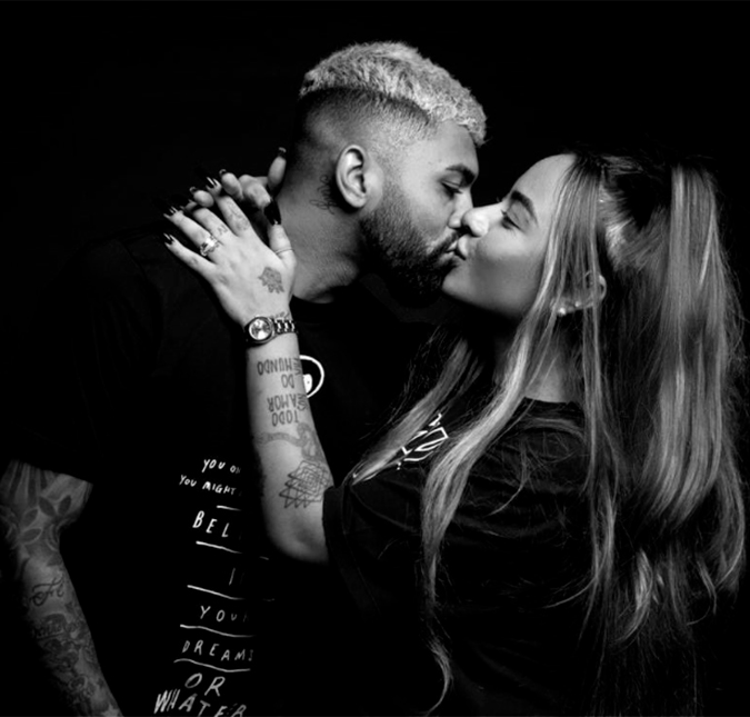 Gabigol e Rafaella Santos posam aos beijos e jogador se declara: <i>Me pegou de um jeito incomum</i>