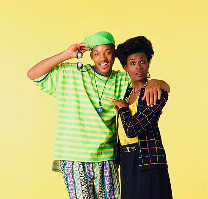 Segundo Alfonso Ribeiro, o Carlton, todo o elenco era como uma grande família, exceto Janet Hubert, a primeira atriz a viver Tia Vivian, que seria difícil de trabalhar. Rumores ainda indicam que Will Smith pediu ela fosse demitida do programa. Janet fez parte do elenco por três temporadas e depois foi substituída por Daphne Reid.