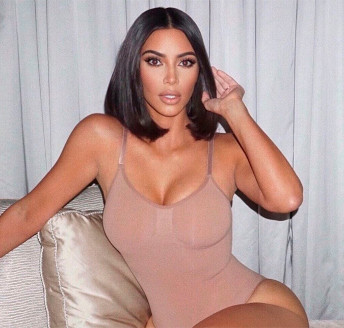 Kim Kardashian diz que não irá mais postar fotos sensuais e afirma que irmão vazou fotos íntimas da ex-companheira