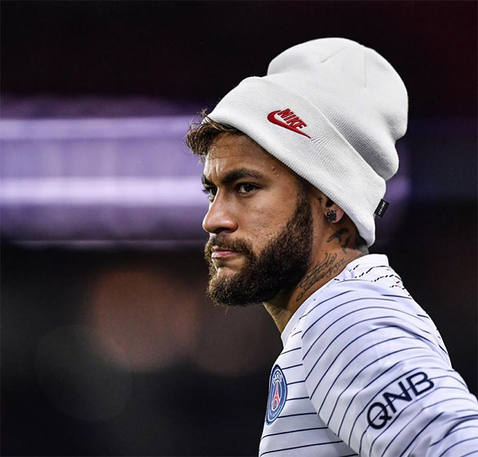 Juiz determina que Neymar pague 88 milhões de reais em dívidas, diz <I>site</i>