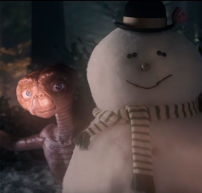 37 anos depois, E.T. visita Elliot pela segunda vez em comercial especial de Natal; assista!