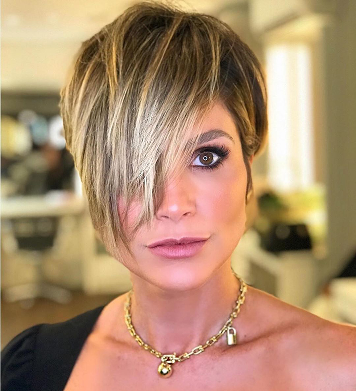 Flávia Alessandra