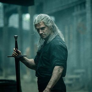 Henry Cavill sofre lesão durante gravação de 'The Witcher