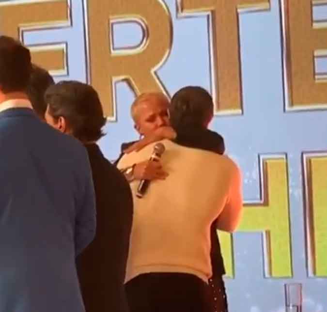 Marcos Mion fala sobre receber presente de Gugu Liberato e é consolado por Xuxa Meneghel: <i>Entrei em choque</i>