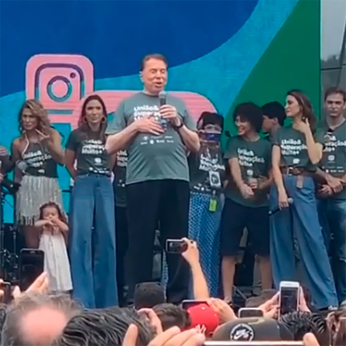 Silvio Santos discursa durante confraternização de fim de ano do <i>SBT</i>; assista!