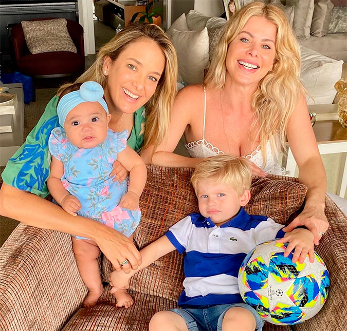 Em foto com Ticiane Pinheiro, Karina Bacchi esconde barriga e fãs suspeitam de gravidez!
