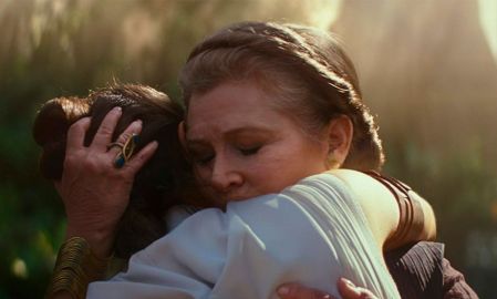 Carrie Fisher, Harrison Ford, Natalie Portman... Veja um antes e depois do elenco da franquia <i>Star Wars</i>!