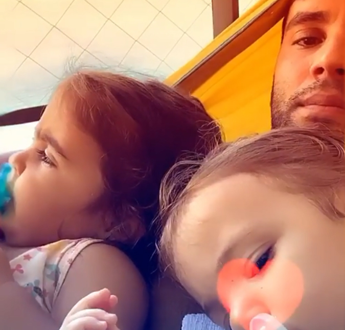Daniel Cady, marido de Ivete Sangalo, encanta ao andar de bicicleta com a filha; veja!
