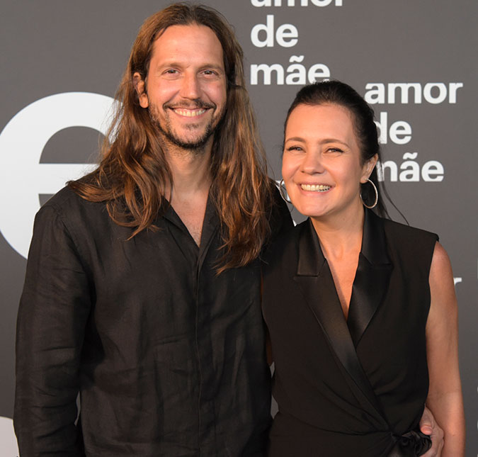 Vladimir Brichta encanta o público ao elogiar a esposa, Adriana Esteves: <I>- Admiravelmente apaixonado por ela</I>