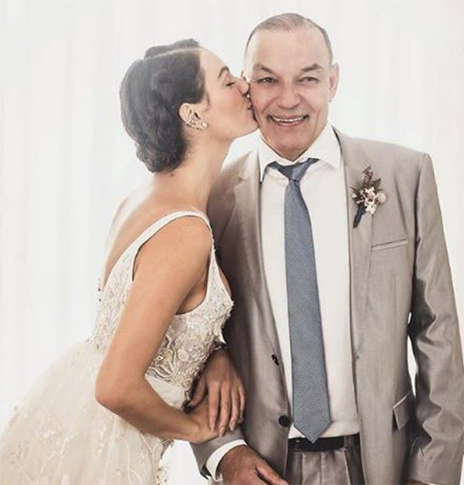 Isis Valverde publica texto em homenagem ao pai: <i>Só desejava mais um abraço</i>