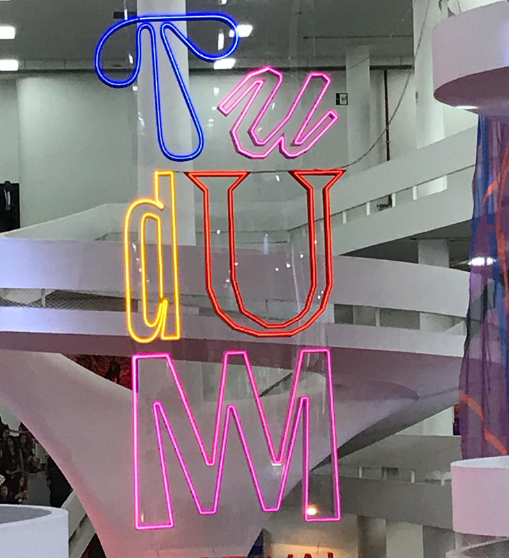 <i>Customização</i>