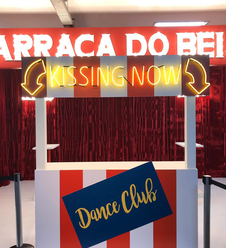 <i>Barraca do Beijo</i>