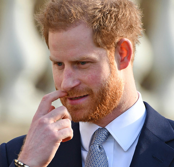 Amigo de príncipe Harry fala sobre decisão de se afastar da realeza: <I>- Ele sofreu muito</I>