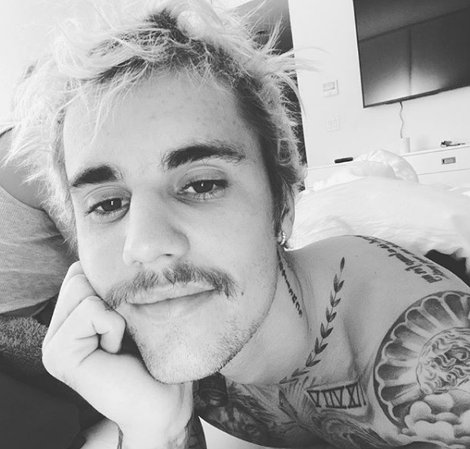 Justin Bieber é acusado de violência sexual por duas mulheres, mas empresária nega