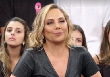 Heloísa Périssé finaliza faculdade de teatro após mais de 30 anos trabalhando como atriz