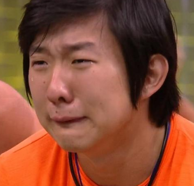 Pyong Lee participa do almoço do Anjo no <I>BBB 20</i> e chora muito ao ver o filho