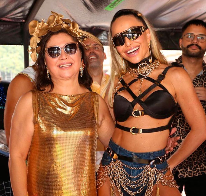 Mãe de Sabrina Sato, Kika Sato fala sobre segunda gravidez da filha: <i>- Mais pra frente</i>
