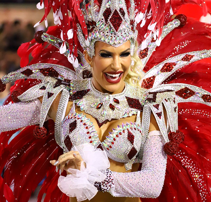 Viradouro é a grande campeã do Carnaval 2020!