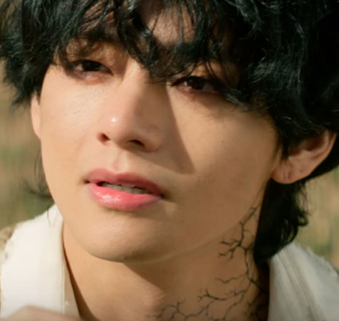 Grupo <i>BTS</i> lança nova versão de <i>ON</i> e se torna um dos assuntos mais comentados na <i>web</i>. Assista!