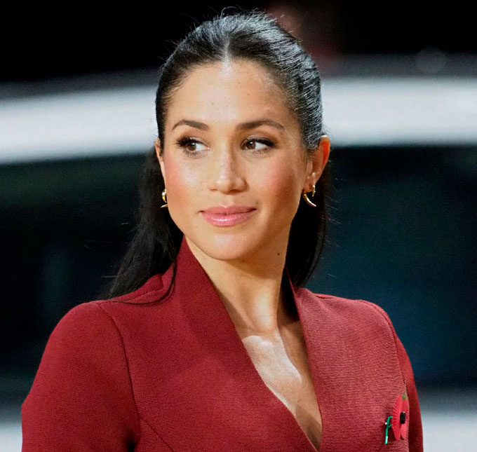 Meghan Markle está se sentindo <I>insultada</i> pelo tratamento da família real, diz jornal