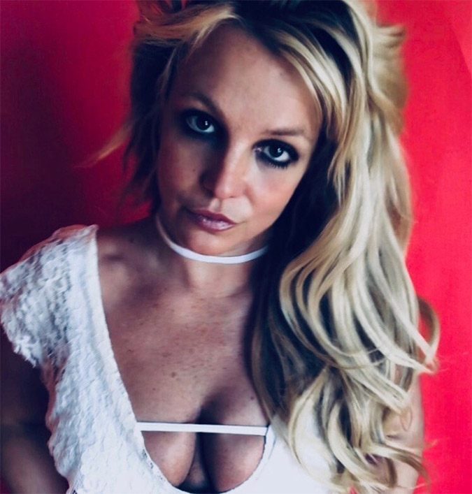 Britney Spears estaria se recusando a trabalhar em protesto por acordo de custódia: - <I>O pensamento mal passa pela mente dela</I>