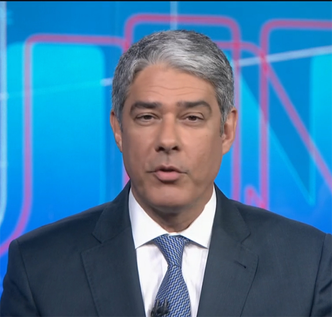 No <i>JN</i>, William Bonner quebra protocolo, pede calma à população e admite medo do coronavírus: <i>Aqui não tem super-herói</i>