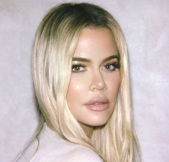 Khloé Kardashian dá a entender que voltou com Tristan Thompson - e Kim diz que ama o jogador <I>como um irmão</I>