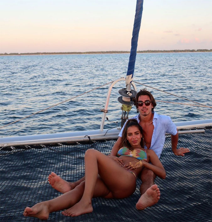 Gabriel David publica primeira foto ao lado de Anitta: <i>Que prazer em te conhecer</i>