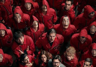 Saudade de cantar <i>Bella Ciao</i>? Relembre curiosidades sobre <i>La Casa de Papel</i> que você não fazia ideia!