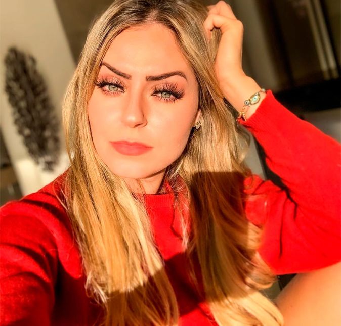 Já no BBB19, Paula Von Sperling deu declarações que foram consideradas muito polêmicas e, fora da casa, chegou a ser indiciada por intolerância religiosa após uma conversa com Diego e Hariany sobre Rodrigo. A participante disse, na época, que tinha medo de Rodrigo por ele ter contato com esse negócio de Oxum. Ao sair da casa, a loira teve prestou um depoimento de duas horas, em abril de 2019. Em outubro do mesmo ano, porém, seu caso foi arquivado e ela comemorou a decisão: Meu coração está cheio de alegria, pois quem me conhece sabe que nunca houve a intenção de ofensa em relação a nenhum integrante de reality ou sobre qualquer religião. Isso não é e nunca será da minha índole.