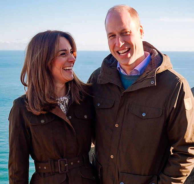 Em meio à pandemia do coronavírus, Kate Middleton e príncipe William fazem chamada de vídeo com crianças; assista!