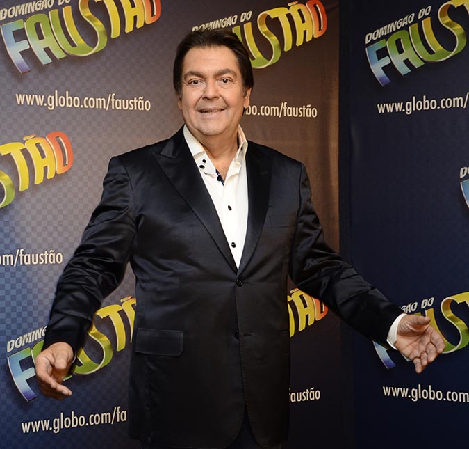 Faustão estaria internado na UTI, segundo colunista