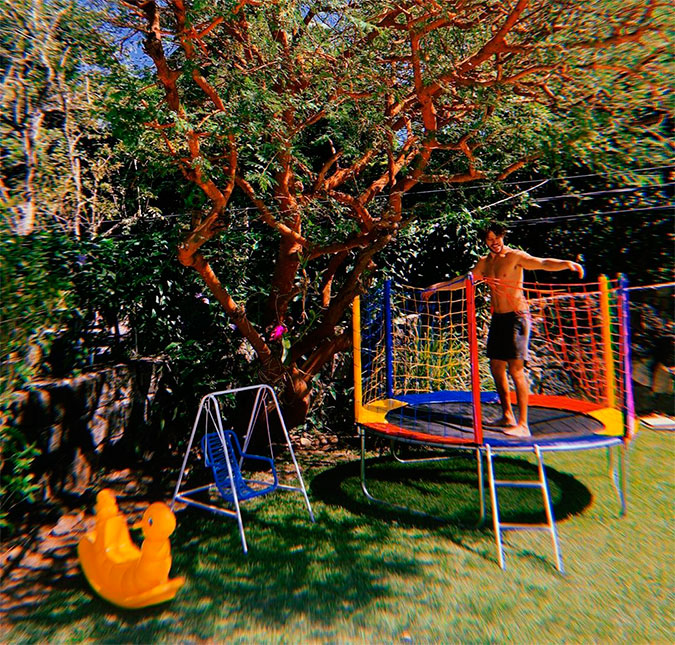 José Loreto monta parquinho para a filha, Bella, em casa: <i>Desinfetado e testado</i>