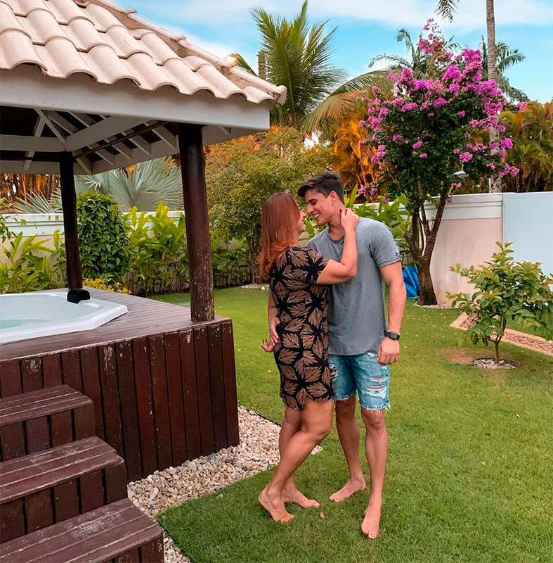 Tiago Ramos chorou após mãe de Neymar pedir <I>tempo</i> no namoro, diz jornal