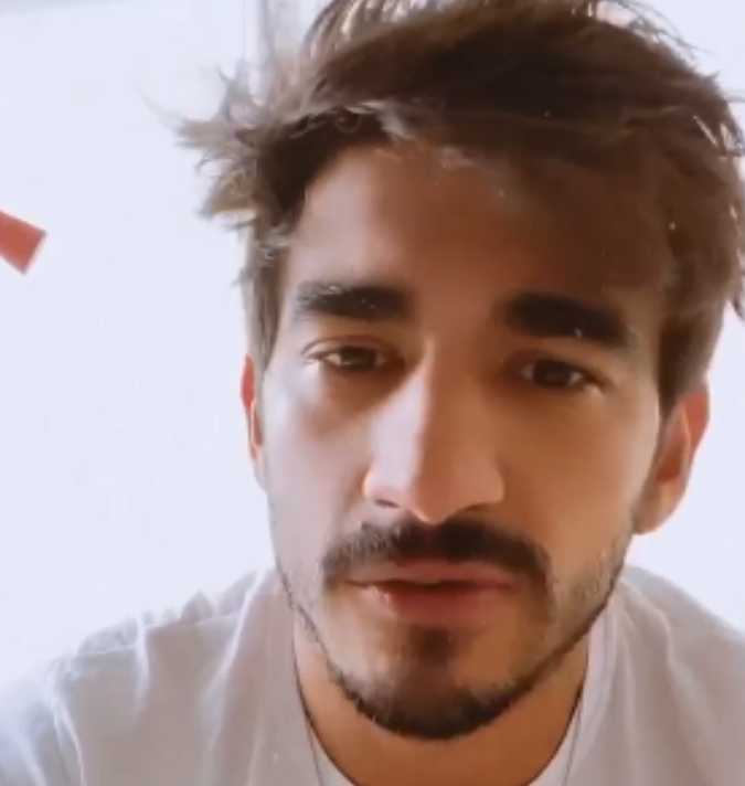 Guilherme Napolitano confirma fim de relacionamento com Gabi Martins: <I>- Decidi que vamos seguir como amigos</i>
