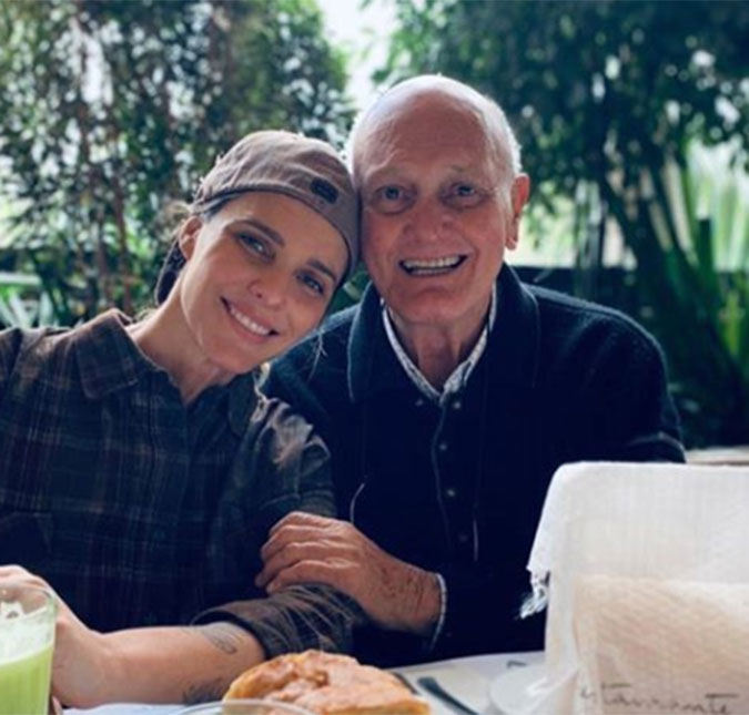 Fernanda Lima publica texto para o pai internado por causa de coronavírus: <i>Reage pai</i>