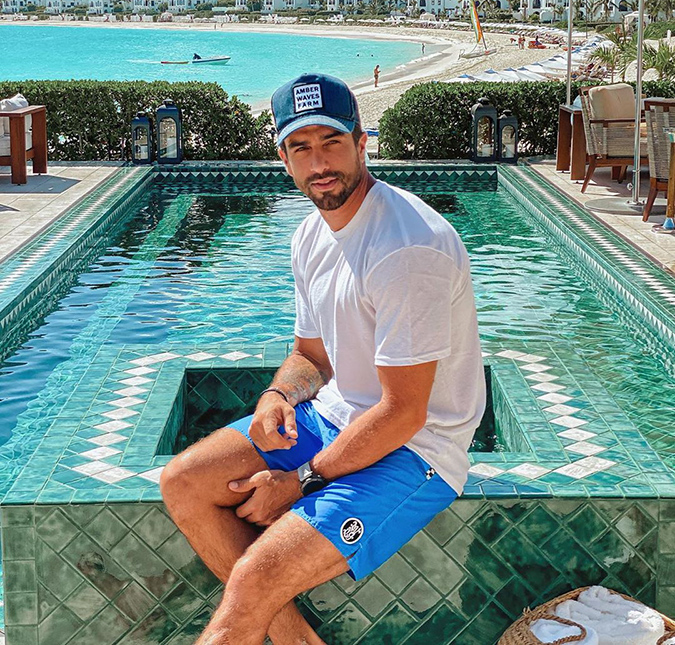 Marido de Gabriela Pugliesi reativa conta no <i> Instagram</i> 12 dias após festa polêmica durante a quarentena