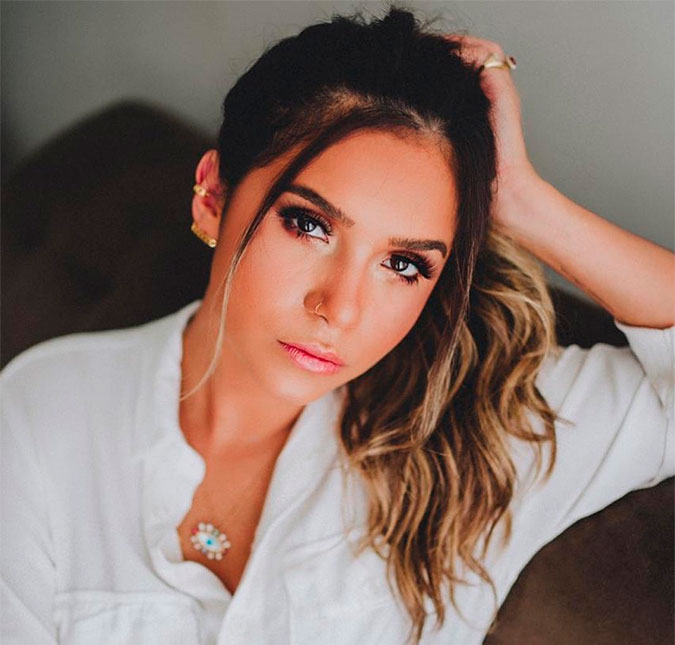 Ex-<I>BBB</i>, Gizelly Bicalho, revela no <I>Twitter</i> que ficaria com Whindersson Nunes