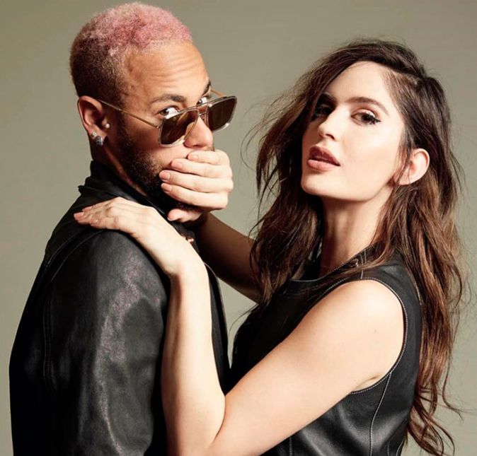 Em outra ocasião, a modelo e DJ Natalía Barulich também foi apontada como affair do craque. Os rumores de um relacionamento entre Neymar e Natalía surgiram em outubro de 2019, e aumentaram depois que os dois posaram juntos para a capa da edição russa da revista GQ. Segundo o jornal Extra, as fotos foram tiradas em Paris, na França, e a inspiração veio dos personagens Bonnie e Clyde, um casal de criminosos norte-americanos do século passado. Nas redes sociais, ambos postaram os cliques e, de quebra, interagiram bastante! Natalía elogiou o jogador ao chamá-lo de o mais lindo do mundo. Como resposta, Neymar usou emojis apaixonados e de fogo e ainda escreveu, em maiúsculo, a palavra what que, em português, significa que. Na sequência, a mulher se declarou, dizendo: Meu garoto!!! Eu amo a gente.