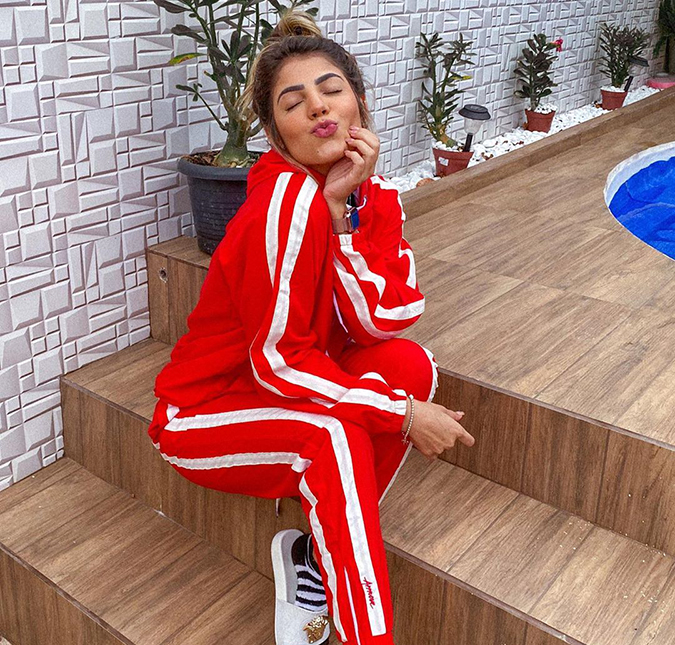 Após notícia de relação com Netto, Hariany Almeida recebe ataques nas redes sociais e dispara: <I>Eu vou ser feliz com quem eu quiser</I>