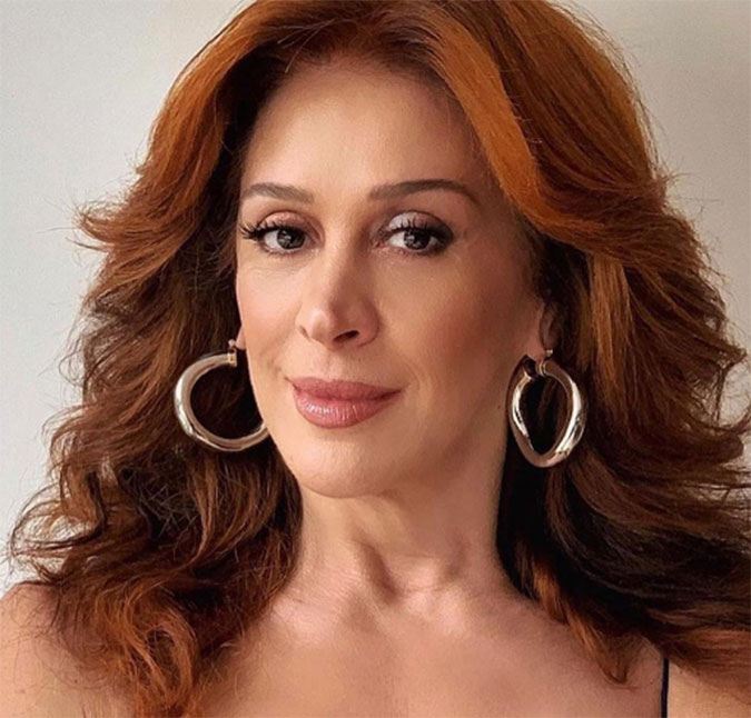 Claudia Raia fala sobre a morte da ex-babá por coronavírus: <i>Falaram que morreu por minha causa</i>