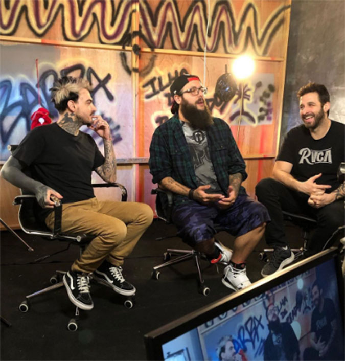 Após denúncia contra PC Siqueira, <i>youtuber</i> Cauê Moura anuncia fim do canal em parceria com o influenciador e Rafinha Bastos