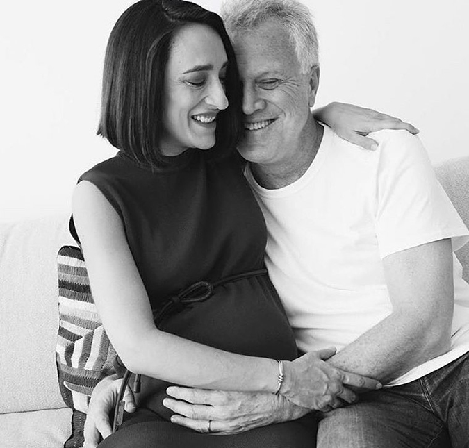 Esposa de Pedro Bial posta foto rara da filha caçula e encanta seguidores com a beleza da pequena: <i>Que linda que ela é!</i>
