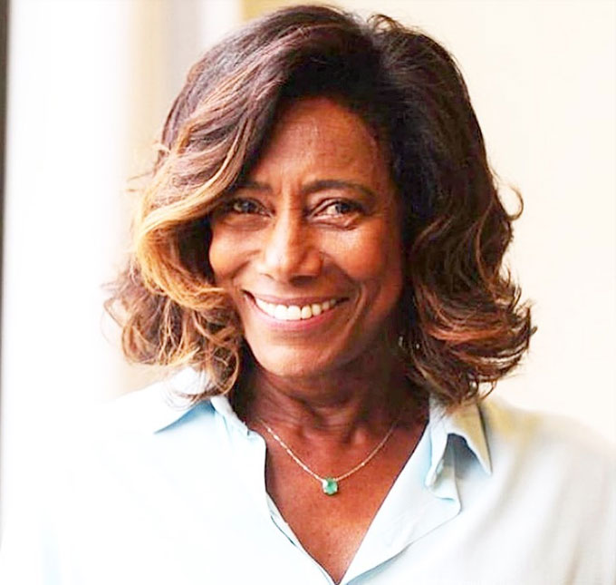 Gloria Maria diz que venceu batalha contra tumor no cérebro, mas segue em tratamento como <i>reforço e proteção</i>