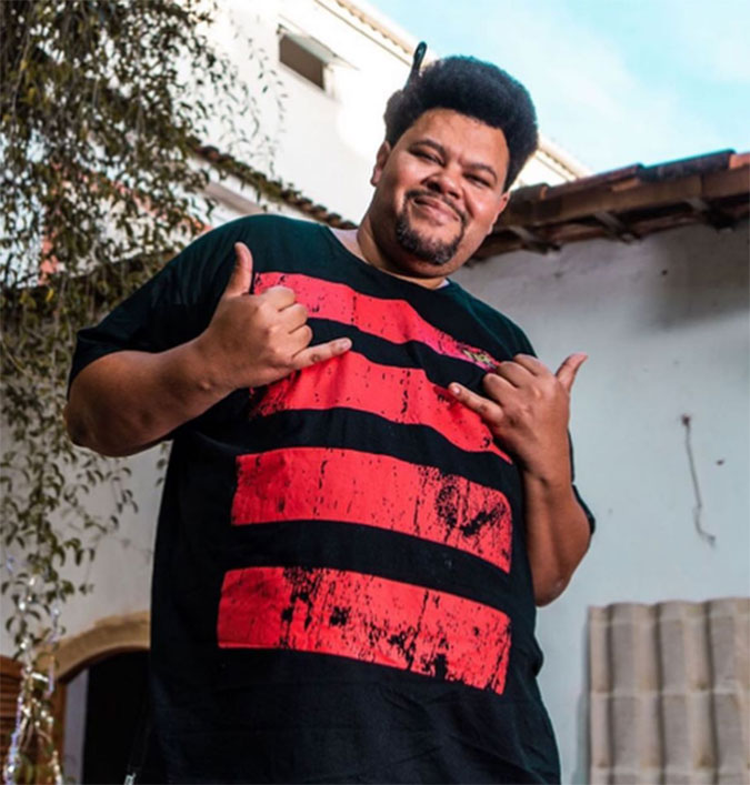 Internado, Babu Santana tranquiliza fãs e fala sobre diagnóstico de diabetes: <i>Susto veio para me alertar</i>