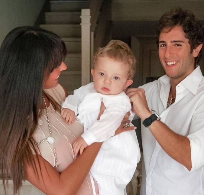 No dia em que Romeo completou 15 anos de idade, Mion postou: Que trajetória. Que travessia, meu filho... tão jovem e já representa TANTO para milhões de pessoas. Já tem lei com seu nome e já mudou a vida de milhões... Que emoção para sua mãe e eu! Quando poderia imaginar que aquele bebezinho me mostraria que, nada mais sou, do que seu mensageiro, seu porta-voz. E que juntos lutaríamos pelos direitos e reconhecimento de milhões de pessoas como você: autistas. Pessoas incríveis, evoluídas, agentes de mudança em todos. Anjos na Terra. Desde adolescente sempre pedi a Deus para ser pai, mas Deus sabe de tudo e me mostrou que meu pedido estava errado. Eu não queria apenas ser pai, eu queria ser pai de uma criança autista! E se eu tivesse agora a chance de tirar o autismo de você, eu recusaria. Escolheria você, do jeito que você é, que Deus te fez, todas as vezes. TODAS. Você é perfeito, meu filho. Nós somos uma dupla perfeita, dentro de um quinteto perfeito. Como sempre falo: que seu anjo da guarda te cuide lá de cima porque aqui embaixo cuido eu! Que honra pra mim ser seu pai. Obrigado Romeo, meu Romeo.