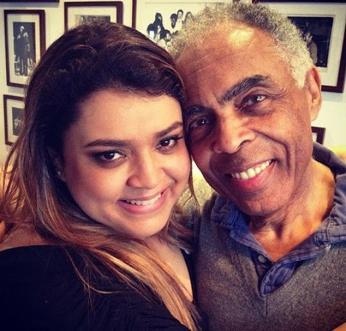 Gilberto Gil completa 78 anos de idade com homenagens de famosos como Preta  Gil e Stevie Wonder; assista! - Estrelando