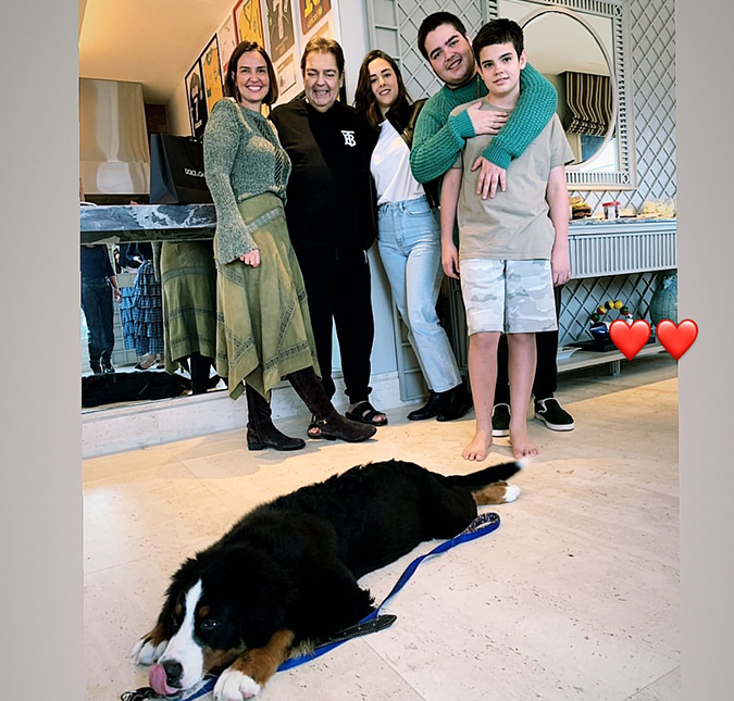Família de Faustão aparece reunida em raro clique para celebrar aniversário, veja