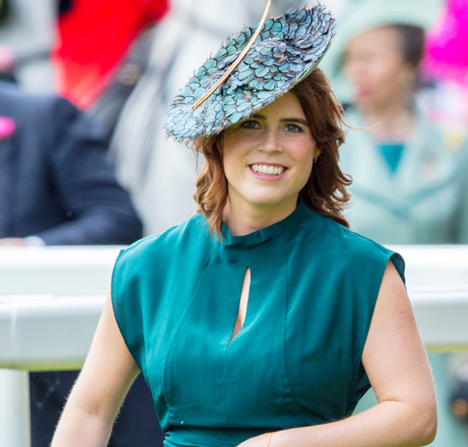 Princesa Eugenie mostra cicatriz nas costas e incentiva: <i>Vamos nos orgulhar de nossas cicatrizes!</i>